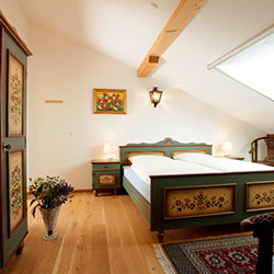 Double room // plus € 340,-